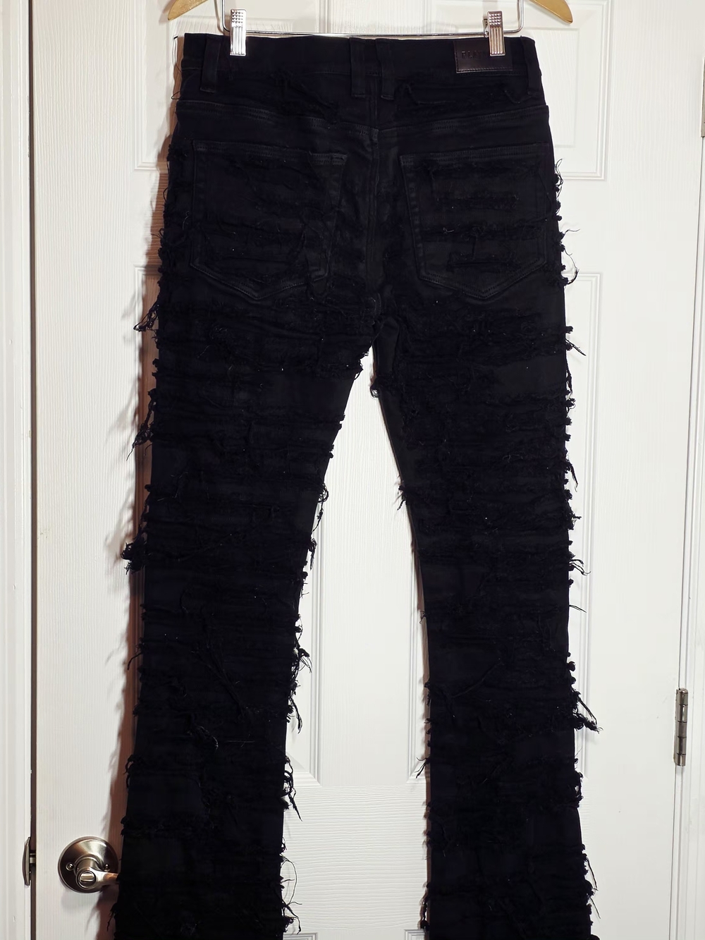 Platform New York Staff Distressed Black 32x38 Jeans - Picture 6 of 8